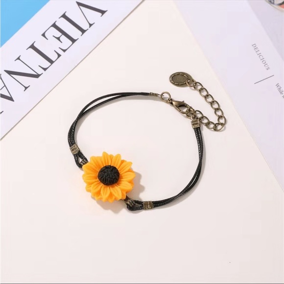 Sunflower Bracelet - Picture 3 of 3